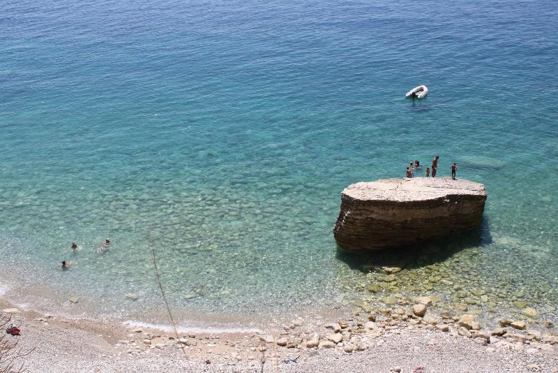 Hotel Danica Petrovac Bagian luar foto